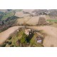 FARMHOUSE WITH PANORAMIC VIEWS FOR SALE IN CARASSAI IN THE MARCHE REGION, NESTLED IN THE ROLLING HILLS OF THE MARCHES in Le Marche_4